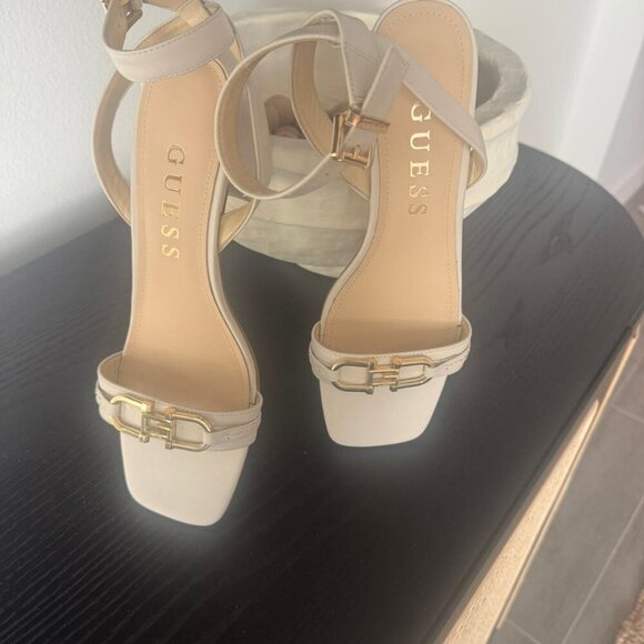 GUESS Cream Block Heel Sandals – Size 40 – Never Worn - Picture 3 of 5